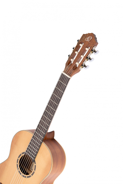 Ortega R122-3/4, Zeder/Mahagoni